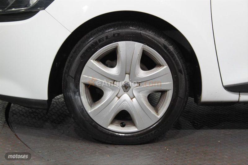 Renault Clio Sport Tourer Expression dCi 75 eco2 de 2015 con 116.000 Km por 12.350 EUR. en Madrid