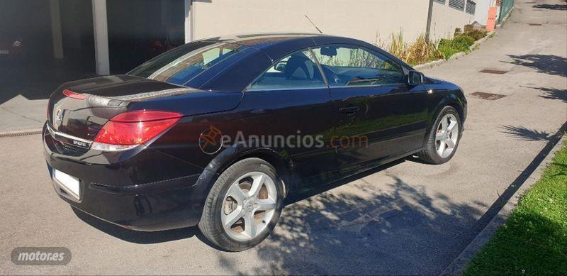 Opel Astra Twin Top 1.9 CDTi Enjoy de 2006 con 197.007 Km por 5.900 EUR. en Cantabria