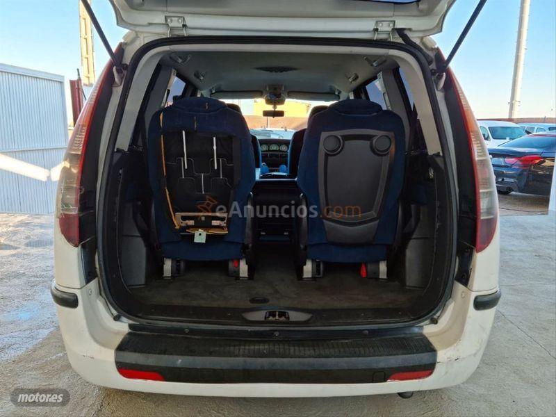 Fiat Ulysse 2.0 JTD 16v Dynamic de 2004 con 272.449 Km por 3.999 EUR. en Badajoz