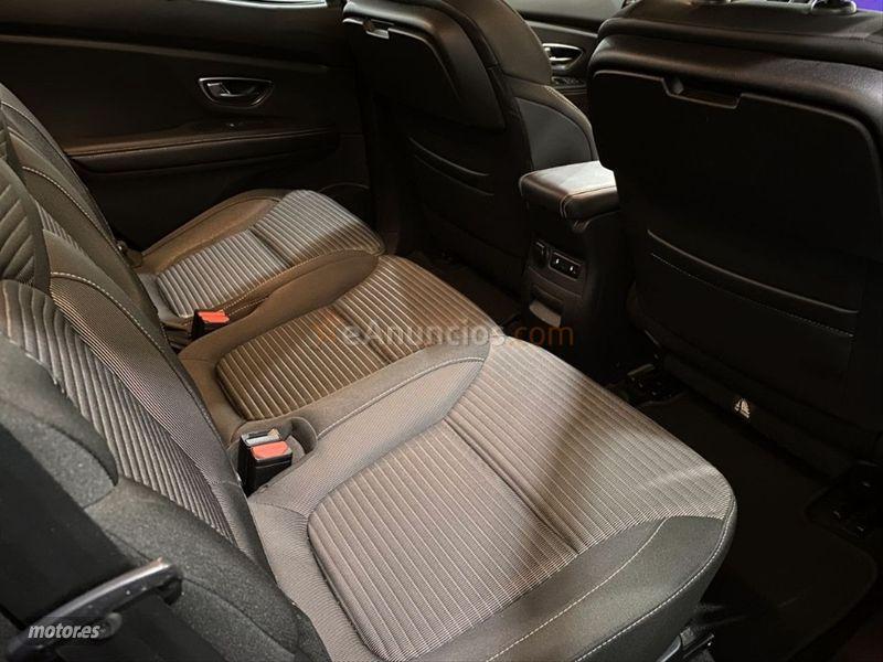 Renault Scenic Zen Energy dCi 81kW 110CV de 2017 con 99.000 Km por 14.990 EUR. en Valladolid