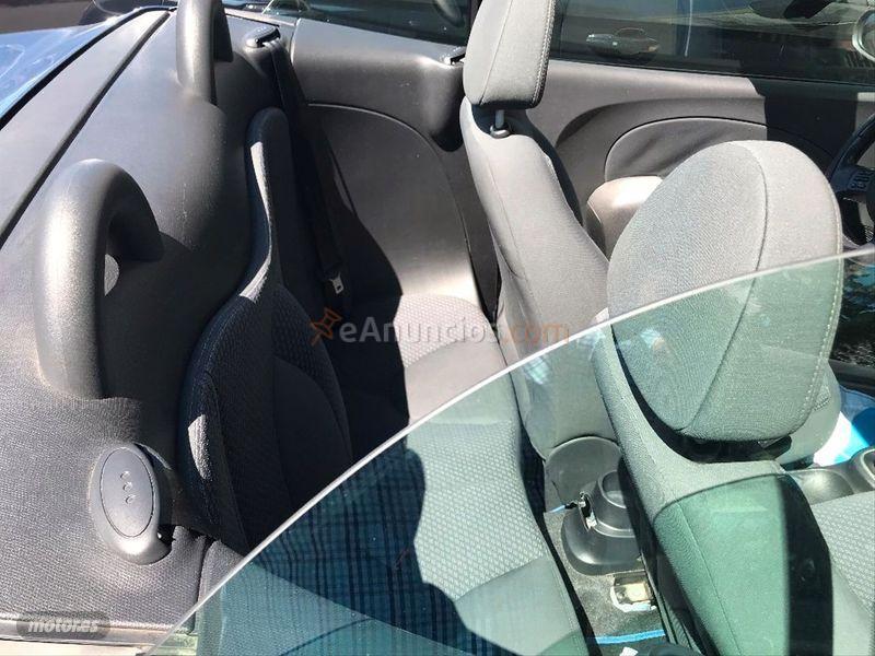 Nissan Micra CC 1.6G 110 CV TEKNA de 2007 con 148.000 Km por 2.900 EUR. en Madrid