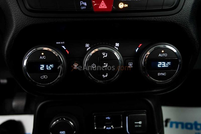 Jeep Renegade 2.0 MULTIJET 140CV NIGHT EAGLE 4X4 