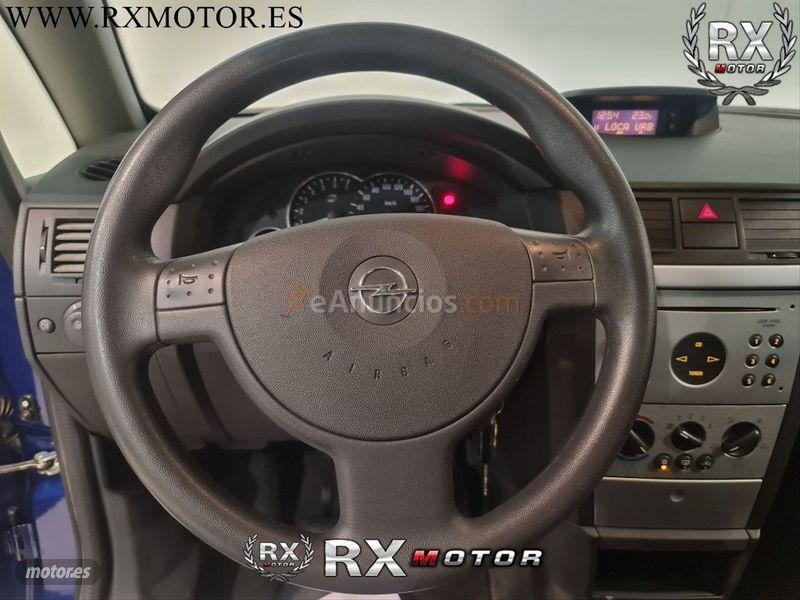 Opel Meriva Enjoy 1.6 SE de 2003 con 169.900 Km por 1.999 EUR. en Salamanca