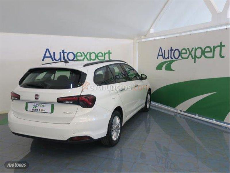 Fiat Tipo SW Life 1.0 73kW 100CV de 2021 con 25.000 Km por 19.390 EUR. en Zaragoza