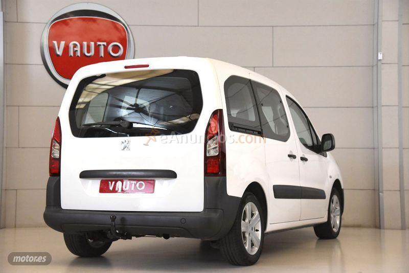 Peugeot Partner Tepee Active 1.6 HDi 92cv de 2013 con 193.000 Km por 7.900 EUR. en La Coruna