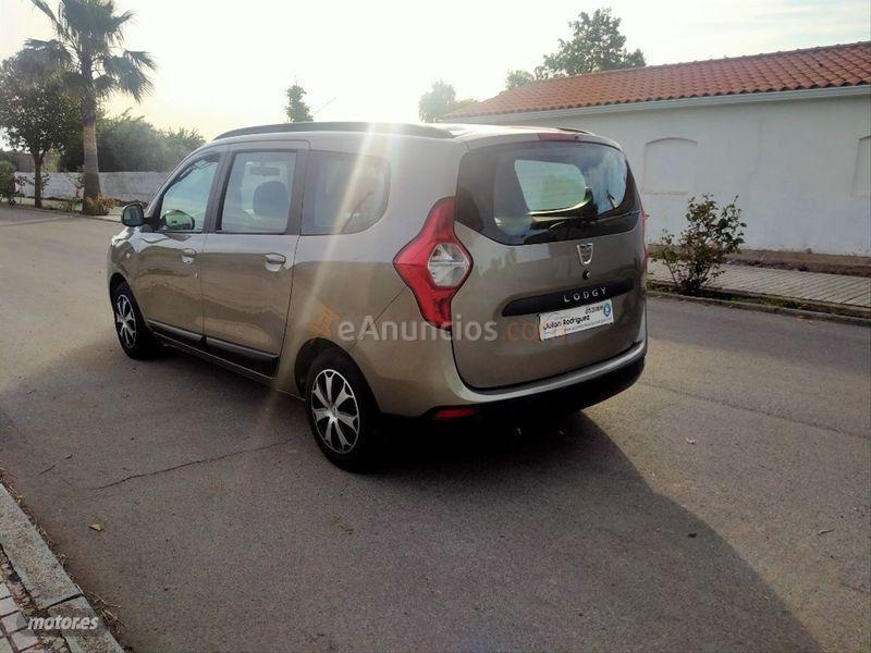 Dacia Lodgy Ambiance TCe 115 5pl de 2013 con 109.000 Km por 6.799 EUR. en Badajoz