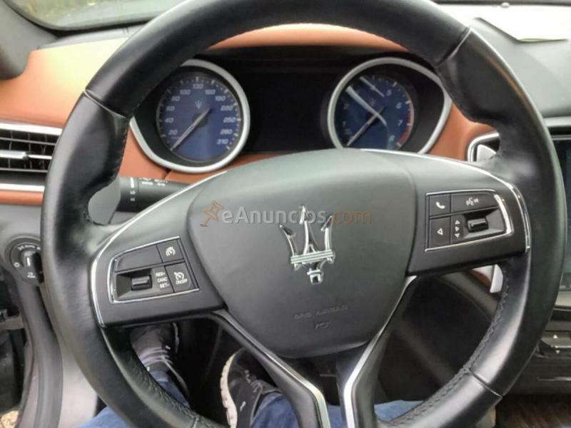 Maserati Ghibli 3.0 V6 350cv 