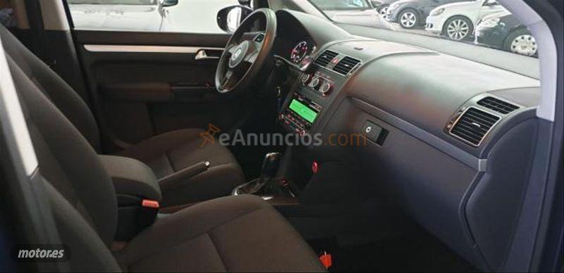 Volkswagen Touran 1.6 TDI 105cv DSG Edition de 2012 con 276.000 Km por 7.900 EUR. en Murcia