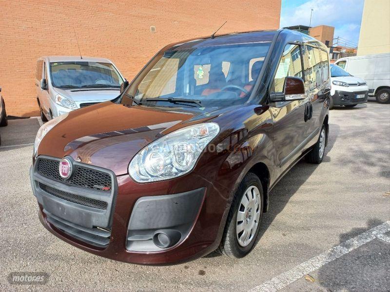 Fiat Doblo Panorama Dynamic 1.6 Multijet 90cv de 2013 con 65.000 Km por 9.900 EUR. en Barcelona