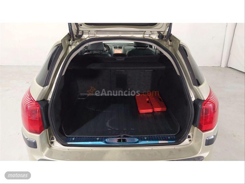Peugeot 407 SW ST Confort 2.0 HDi 136 de 2004 con 199.000 Km por 3.500 EUR. en Madrid