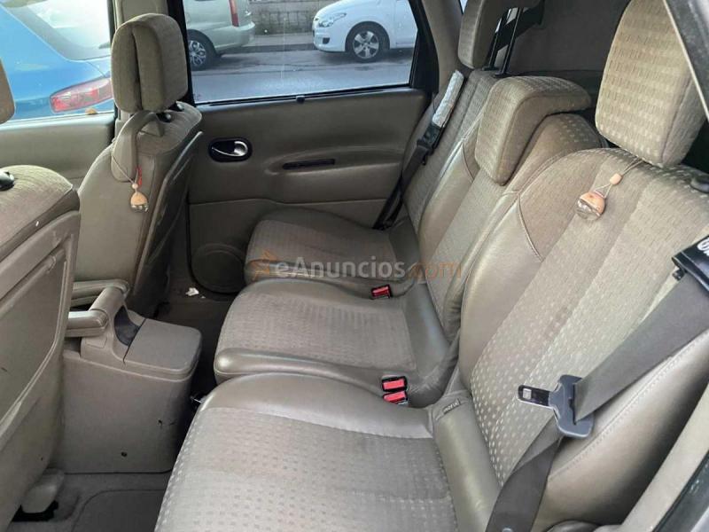 Renault Scénic 1.9 dci 