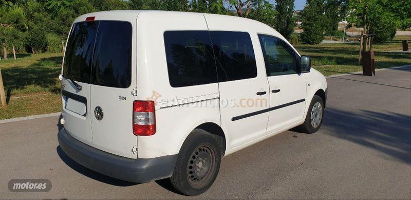 Volkswagen Caddy Kombi 1.9 TDI 105cv 5 plazas de 2008 con 400.000 Km por 4.500 EUR. en Barcelona