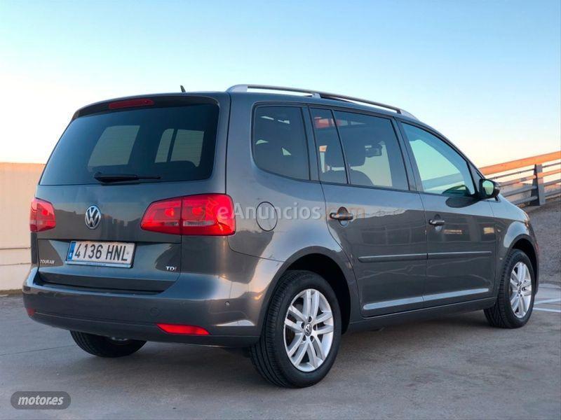 Volkswagen Touran 1.6 TDI 105cv Advance de 2013 con 116.000 Km por 12.900 EUR. en Barcelona