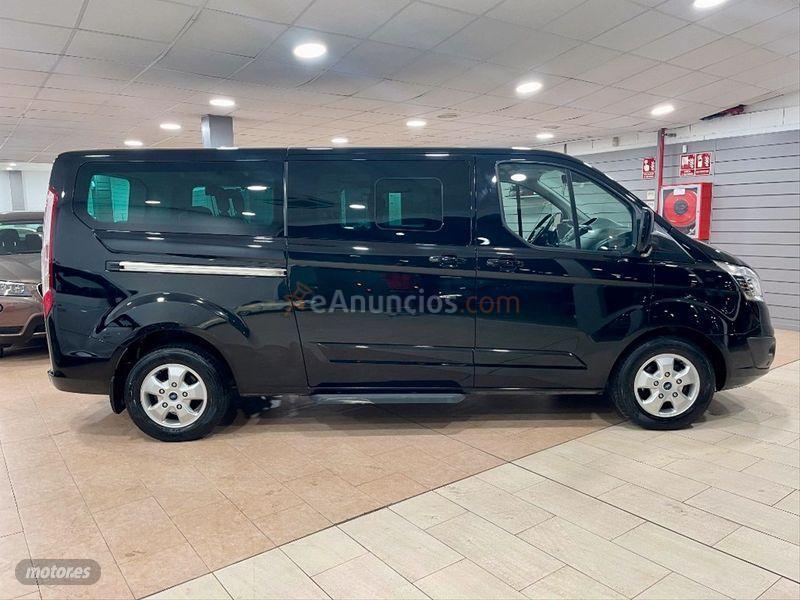 Ford Tourneo 2.0 TDCI 96kW 130CV L1 Titanium de 2016 con 345.000 Km por 14.990 EUR. en Lleida