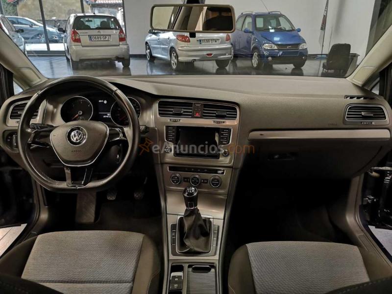 Volkswagen Golf 1.6 TDI Bluemotion