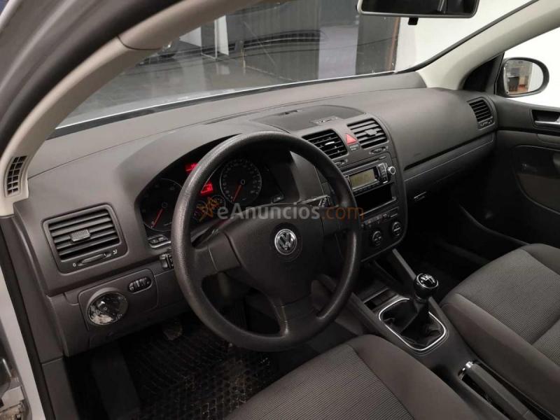 Volkswagen Golf 1.9 TDI BMT 
