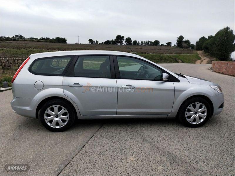 Ford Focus 1.6 TDCi 109 Trend Sportbreak de 2010 con 188.000 Km por 4.900 EUR. en Barcelona