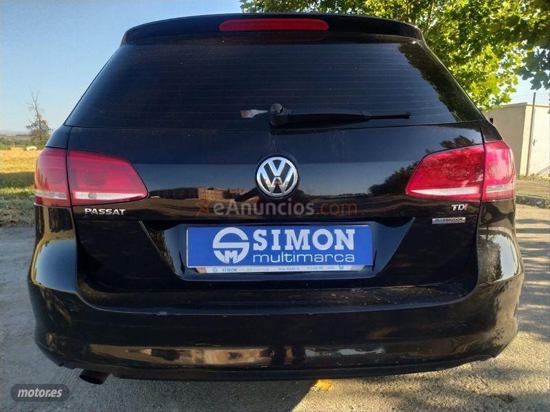 Volkswagen Passat Variant 1.6 TDI 105 Advance BMotion Tech de 2011 con 295.000 Km por 4.990 EUR. en Lleida