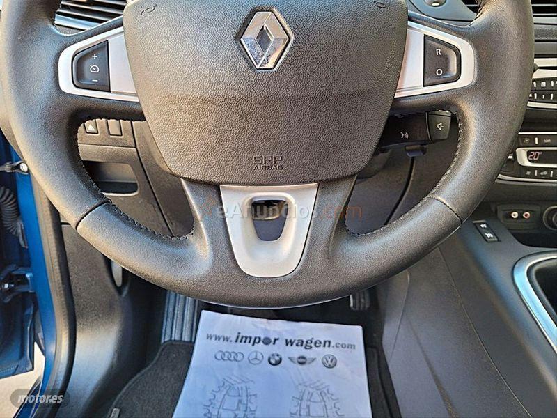 Renault Scenic Dynamique dCi 110 eco2 de 2011 con 119.000 Km por 8.500 EUR. en Valencia