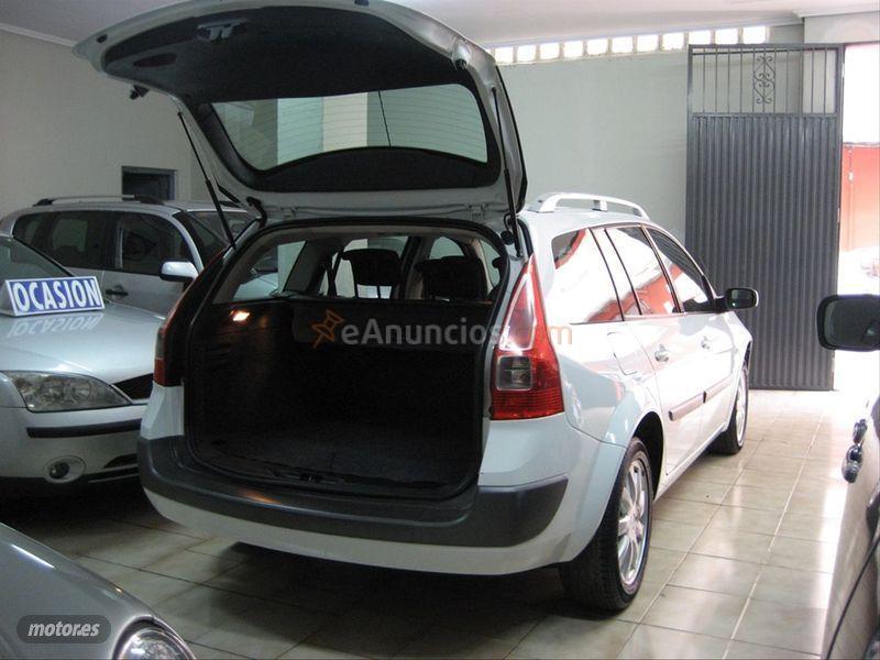 Renault Megane Grand Tour Dynamique 1.6 16v de 2008 con 129.000 Km por 4.250 EUR. en Castellon