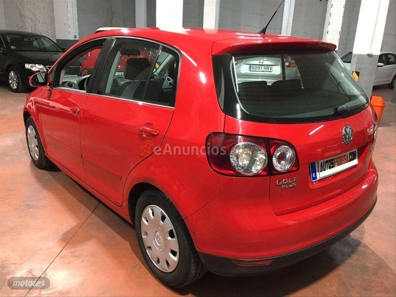 Volkswagen Golf Plus 1.6 FSI Trendline de 2007 con 334.000 Km por 2.999 EUR. en Madrid