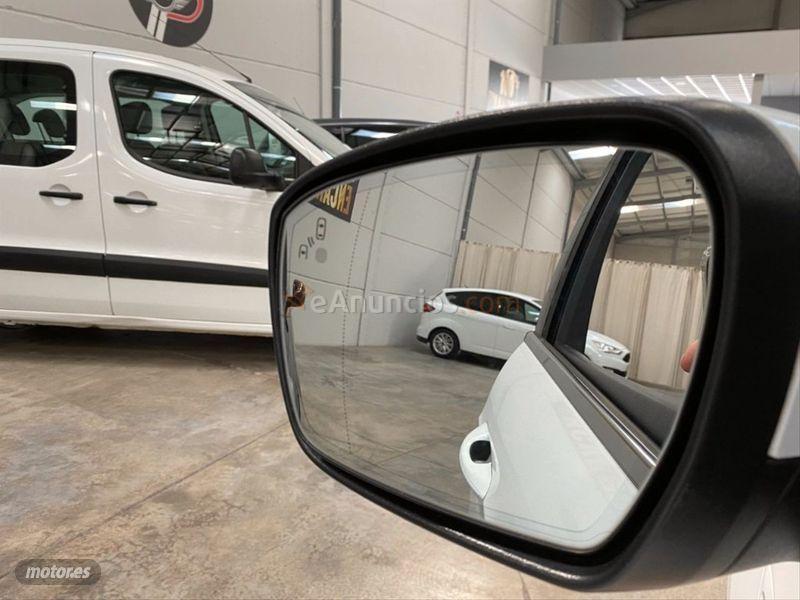 Ford S-Max 2.0 TDCi 110kW Titanium PowerShift de 2018 con 149.000 Km por 19.900 EUR. en Sevilla