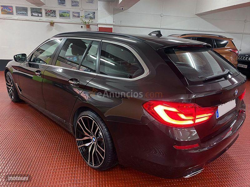 BMW Serie 5 540iA xDrive Touring de 2018 con 176.000 Km por 29.900 EUR. en Madrid