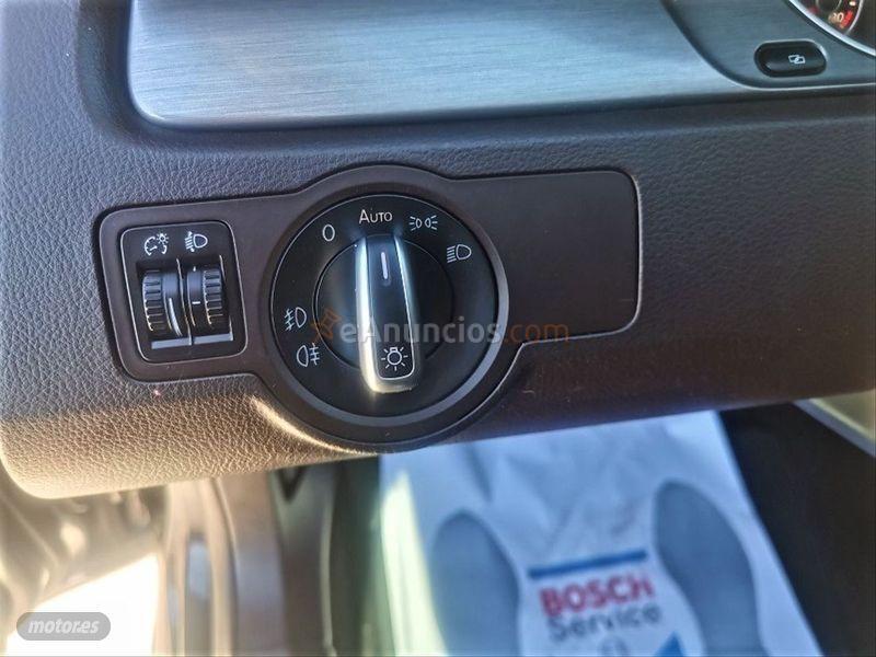 Volkswagen Passat Variant 1.6 TDI 105cv BlueMotion de 2012 con 199.900 Km por 8.800 EUR. en Palencia