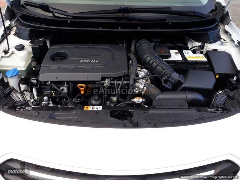 Hyundai i30 CW 1.6 CRDi 110cv BlueDrive Klass de 2016 con 79.989 Km por 13.890 EUR. en Madrid