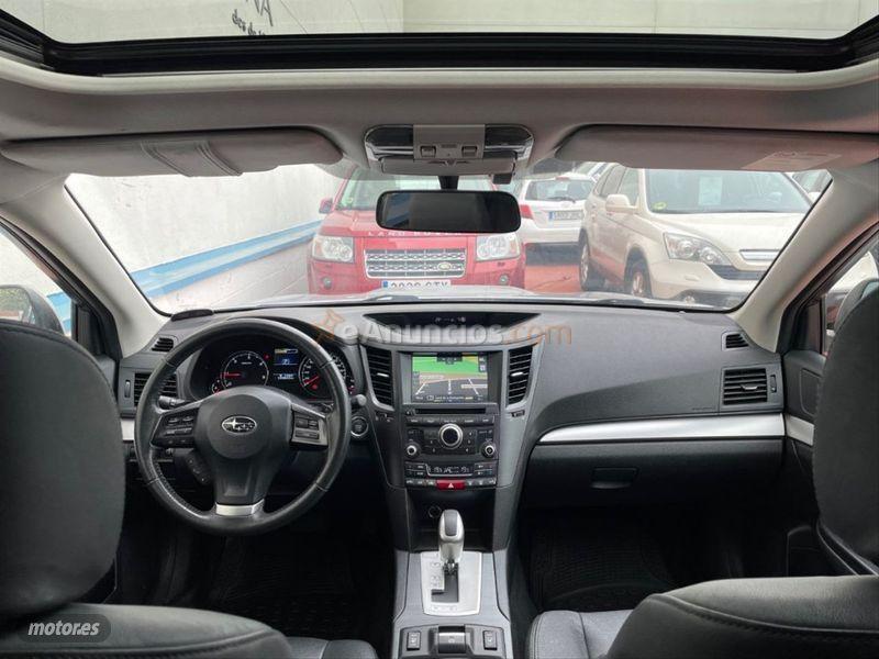 Subaru Outback 2.0 TD Executive CVT Lineartronic AWD de 2015 con 180.000 Km por 14.850 EUR. en Barcelona
