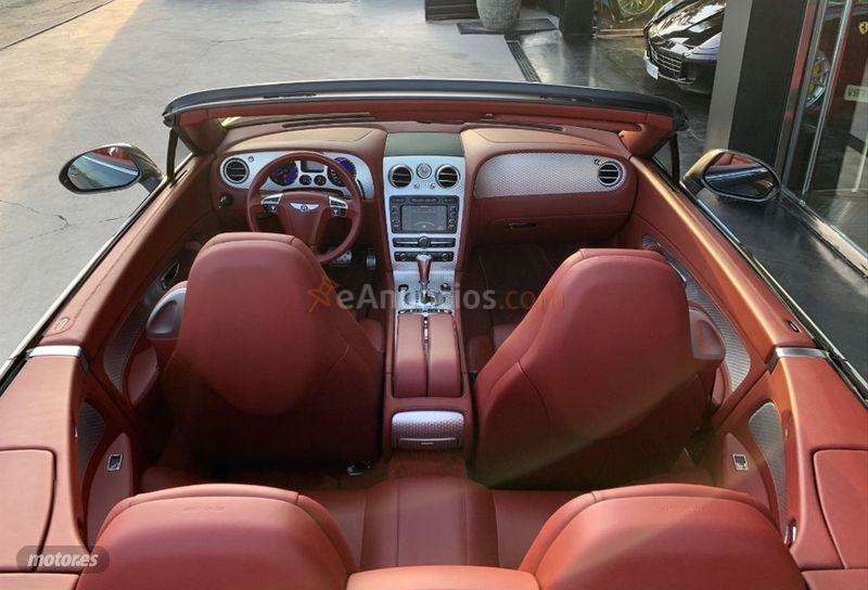 Bentley Continental GTC  de 2012 con 65.500 Km por 110.000 EUR. en Madrid