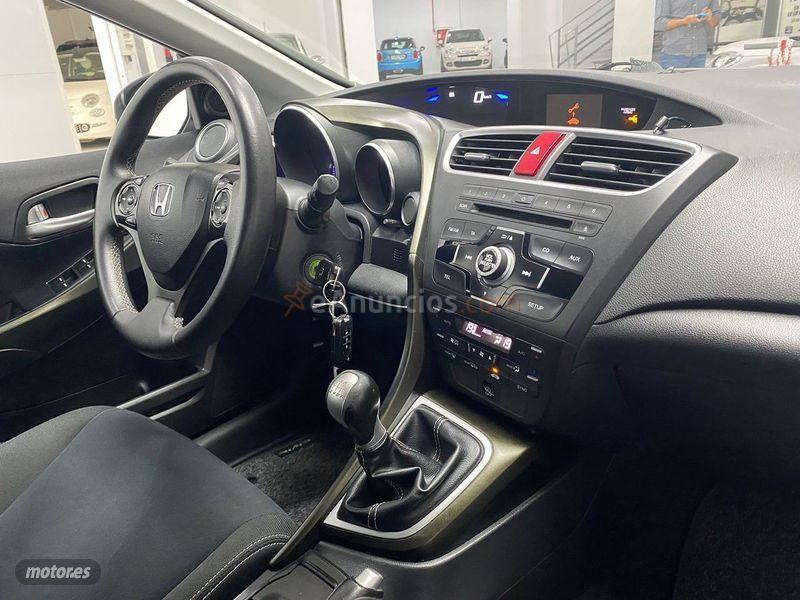 Honda Civic TOURER 1.6 iDTEC Sport de 2015 con 154.200 Km por 11.950 EUR. en Alicante