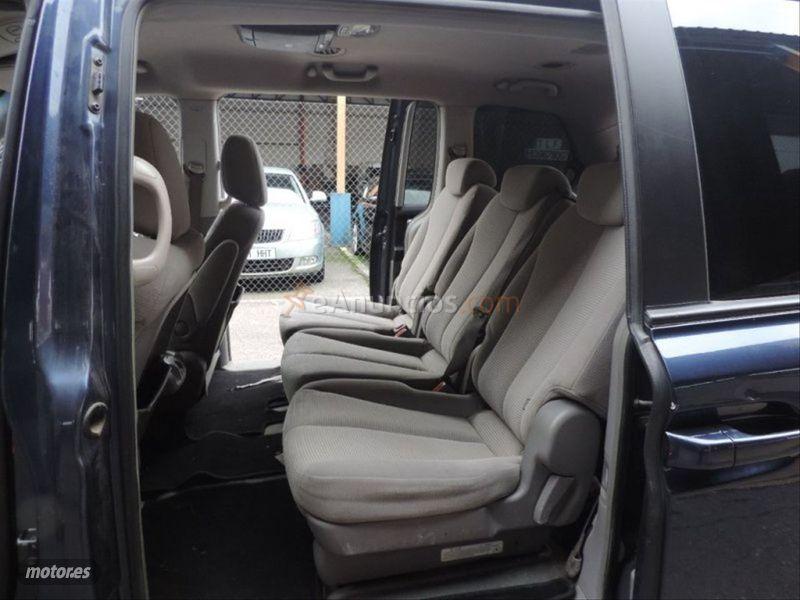 Kia Carnival 2.9 CRDi VGT Active de 2008 con 207.000 Km por 4.995 EUR. en Badajoz