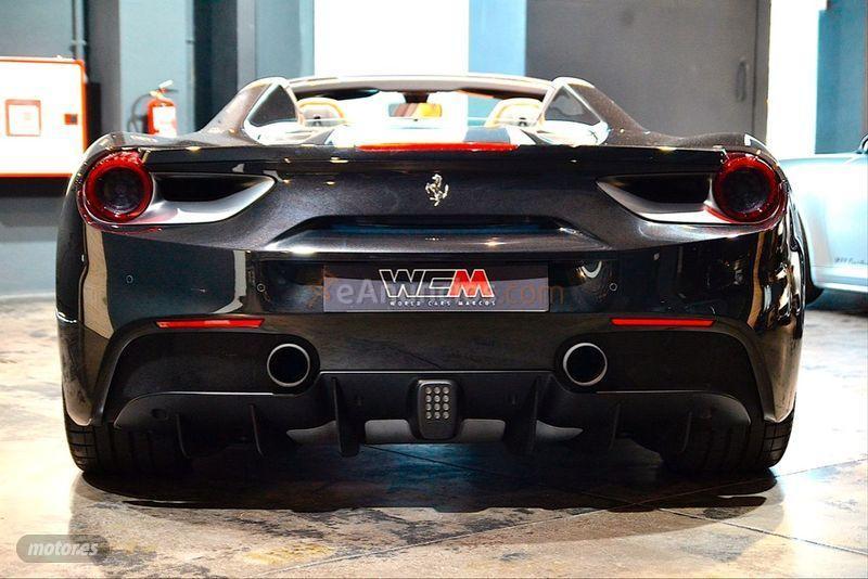 Ferrari 488 Spider DCT de 2018 con 9.000 Km por 245.900 EUR. en Barcelona