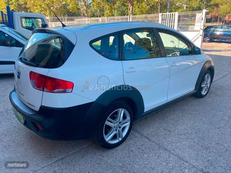 Seat Altea Freetrack 1.6 TDI 105cv 2WD de 2013 con 114.000 Km por 8.999 EUR. en Barcelona