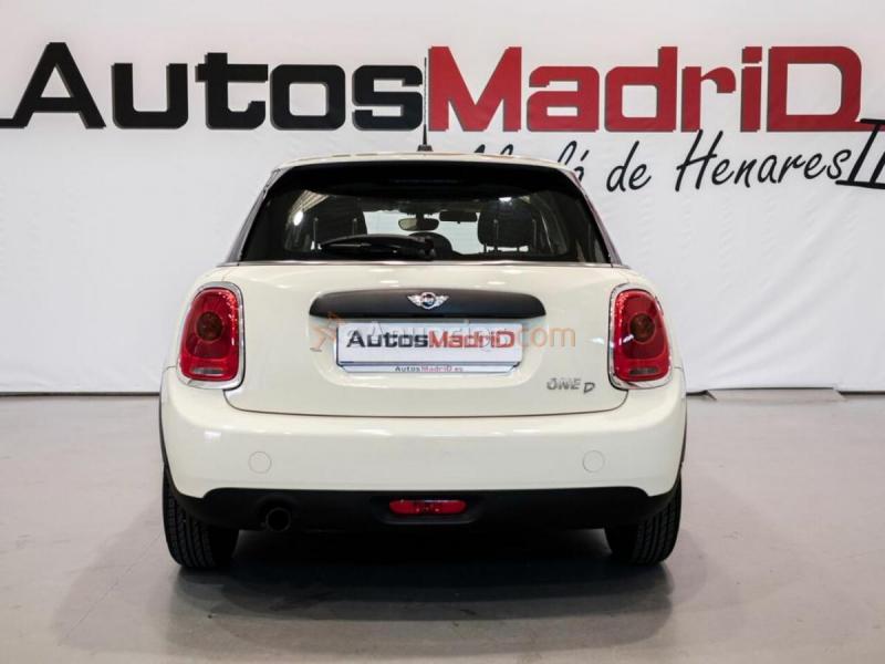 Mini cooper one d 5 puertas