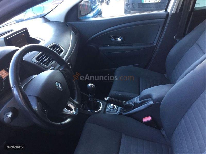 Renault Megane Sp. Tou. Limited Energy dCi 110 SS E6 de 2016 con 150.000 Km por 9.999 EUR. en Malaga