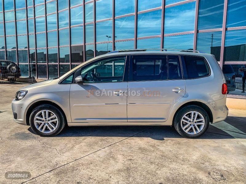 Volkswagen Touran Advance 2.0 TDI 140CV BMT de 2015 con 140.000 Km por 14.995 EUR. en Madrid