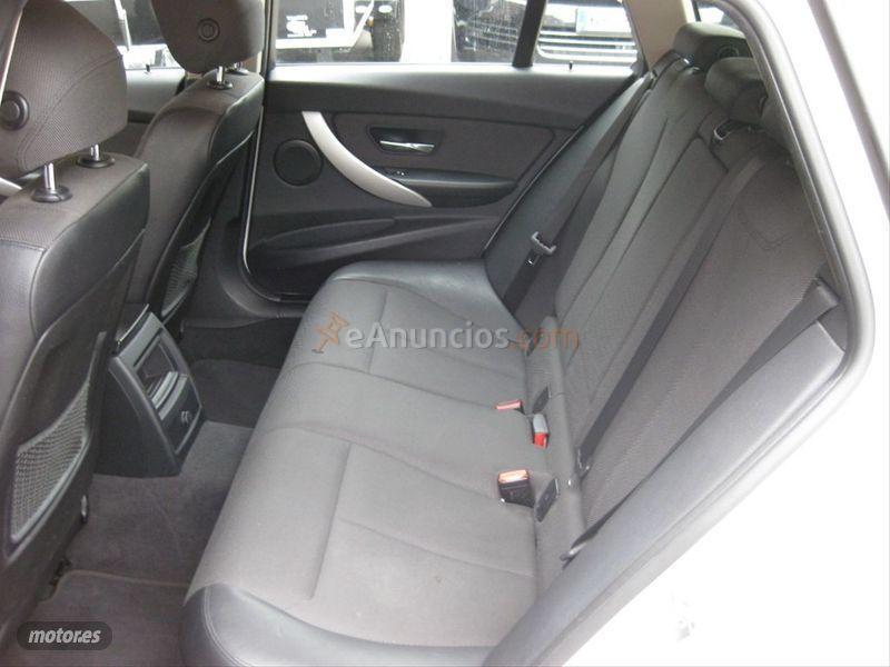 BMW Serie 3 318d Touring de 2016 con 138.000 Km por 14.000 EUR. en Pontevedra