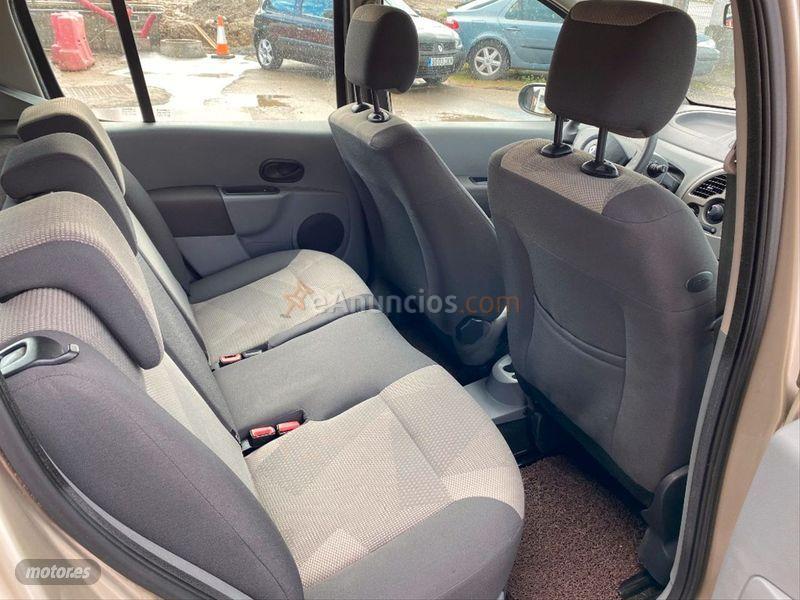 Renault Modus Dynamique 1.5dCi85 de 2007 con 200.000 Km por 3.990 EUR. en La Coruna