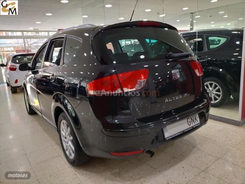 Seat Altea XL 1.9 TDI Family 105cv 5 Plazas 5p de 2009 con 114.000 Km por 6.900 EUR. en Barcelona