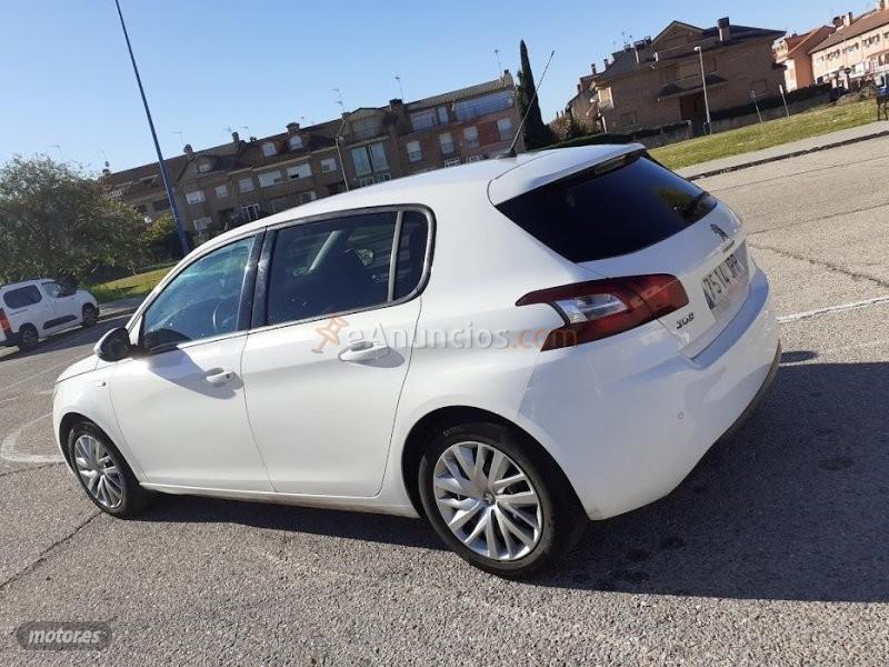 Peugeot 208 PEUGEOT 308 1.6 BlueHDi Style 100 de 2016 por 6.500 EUR. en Madrid