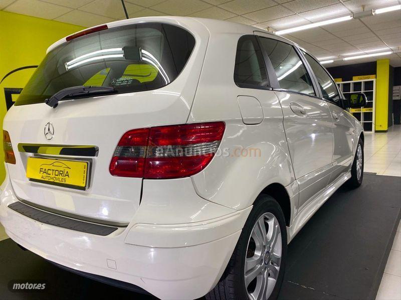 Mercedes Clase B B 200 CDI de 2010 con 168.000 Km por 10.990 EUR. en La Coruna