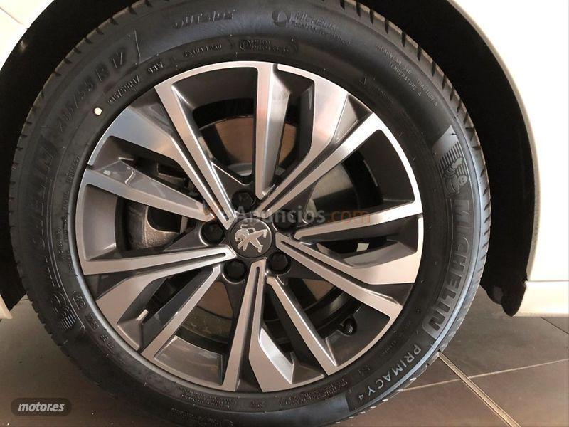 Peugeot 508 Hybrid SW Allure Pack HYBRID 225 eEAT8 de 2021 con 200 Km por 35.800 EUR. en Ciudad Real