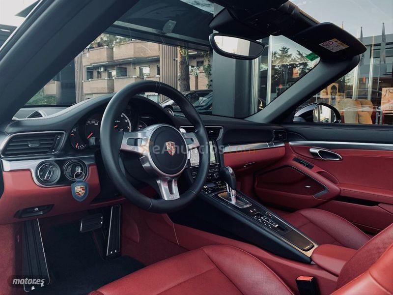 Porsche 911 Turbo Cabrio de 2014 con 45.000 Km por 124.990 EUR. en Madrid