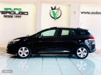 Renault Clio Sport Tou. Dynam. Energy dCi 90 SS eco2 de 2014 con 140.000 Km por 8.900 EUR. en Cadiz
