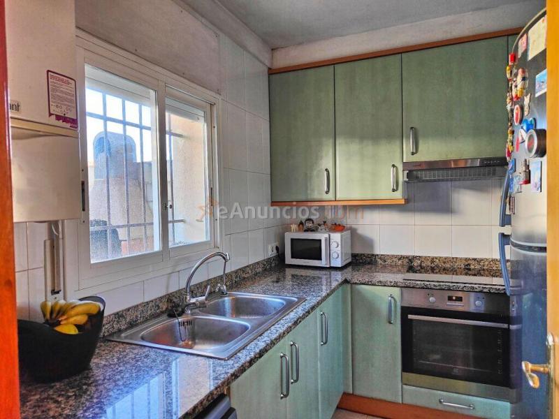 Casa-Chalet en Venta en Escala, L Girona