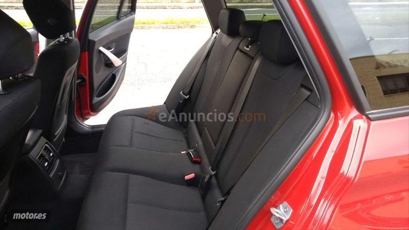 BMW Serie 3 318d Touring de 2017 con 75.000 Km por 21.900 EUR. en Cantabria