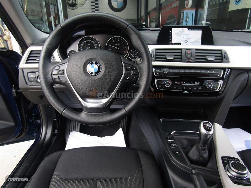 BMW Serie 3 318d Touring de 2018 con 69.000 Km por 20.600 EUR. en Toledo
