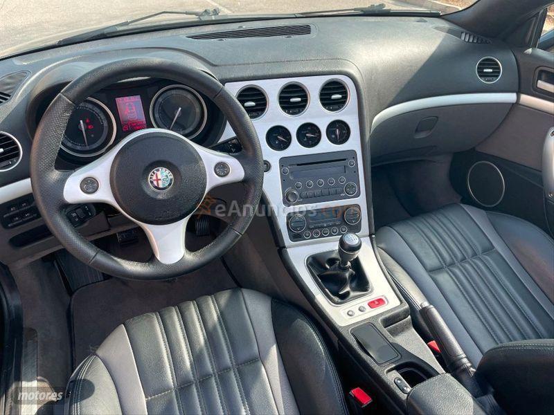 Alfa Romeo Spider 2.4 JTDm de 2009 con 150.000 Km por 10.900 EUR. en Valencia